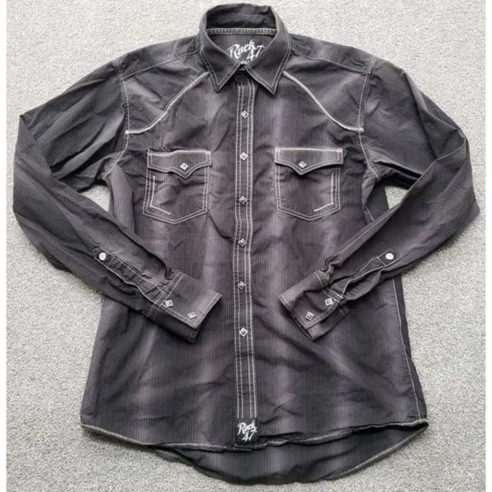 Wrangler Rock 47, black-diamond pearl snaps (Medium; 100% cotton)